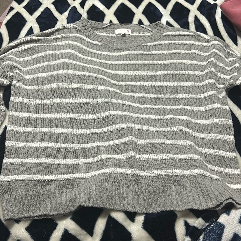 Sweater size small